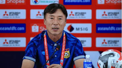 HLV U23 Lào: ‘U23 Việt Nam rất mạnh…’