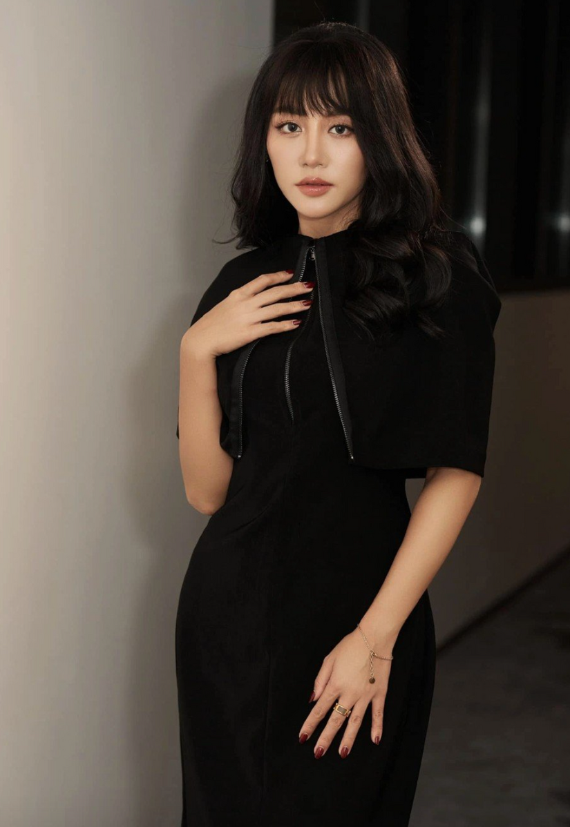 Văn Mai Hương hoãn ra mắt MV sau vụ lật tàu thương tâm trên Vịnh Hạ Long