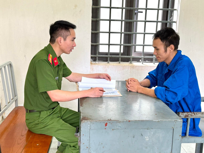 'Bao luật’ xe tải vi phạm, một quản trị viên mạng xã hội bị khởi tố