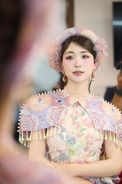 Hòa Minzy, Võ Hà Linh ủng hộ gần 1 tỷ đồng giúp người dân Nghệ An chống lũ