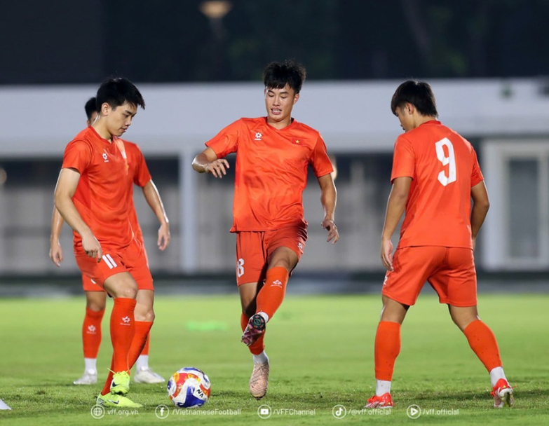 Chuyên gia Indonesia ‘hiến kế’ giúp đội nhà hạ U23 Việt Nam