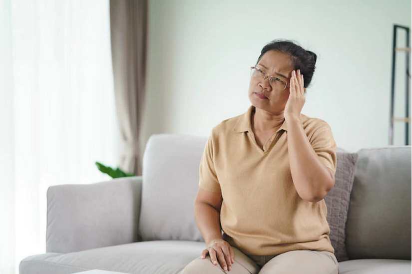 Tại sao thiểu năng tuần hoàn não gây đau đầu, ngủ không ngon?