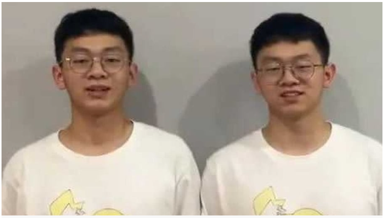 Cặp song sinh cùng đạt 666 điểm trong kỳ thi đại học, đồng điệu đến đáng kinh ngạc