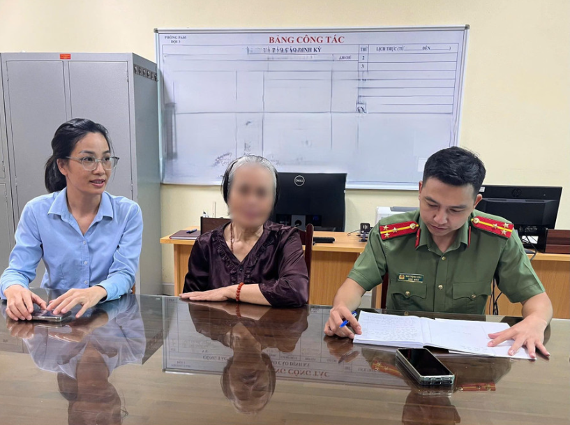 Suýt mất 450 triệu đồng sau cuộc điện thoại từ người lạ