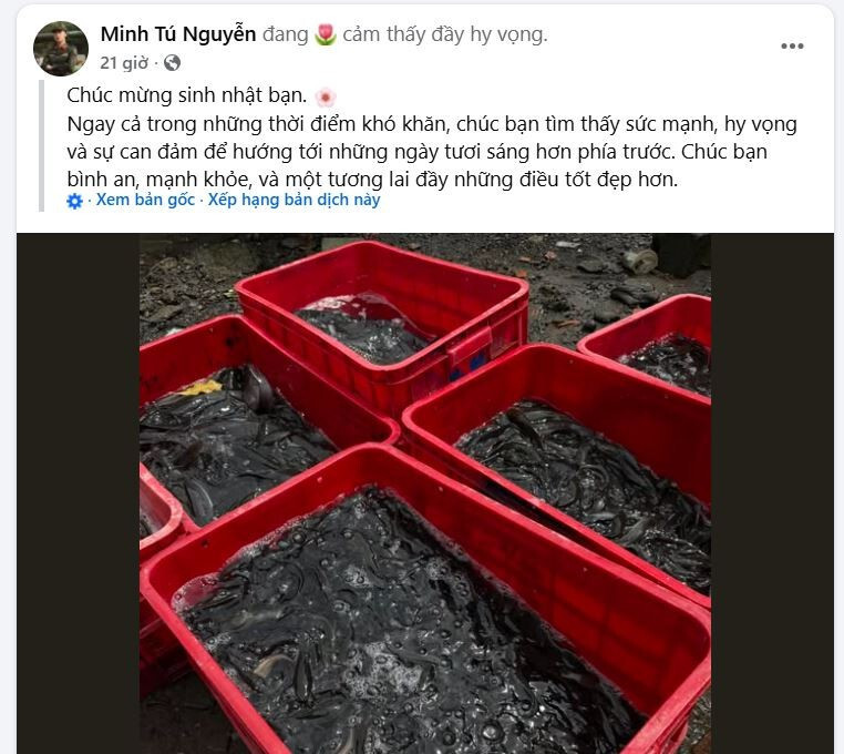 Siêu mẫu Minh Tú 'ẩn ý' nhắc Hoa hậu Thùy Tiên