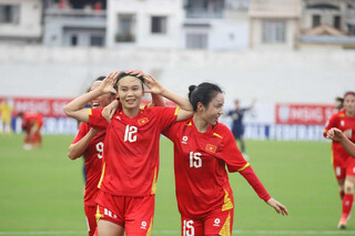 Hạ đẹp Thái Lan, tuyển nữ Việt Nam đoạt hạng 3 AFF Cup 2025