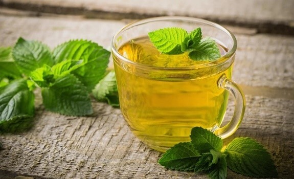 Mách bạn 5 loại nước uống giảm đầy hơi khó tiêu nhanh chóng