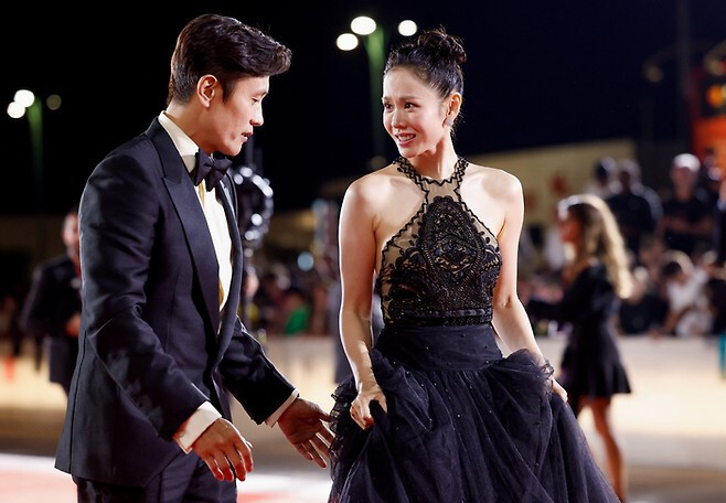 Son Ye Jin 'đẹp không tưởng' tại Liên hoan phim Venice