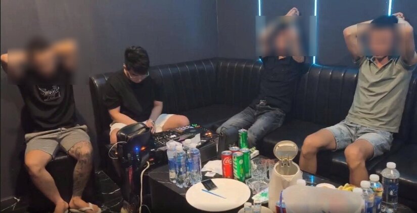 Đà Nẵng: Phát hiện ổ nhóm chứa chấp, tổ chức sử dụng ma túy trong quán bar