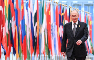 Tổng thống Putin mời ông Zelensky đến Moscow nếu sẵn sàng