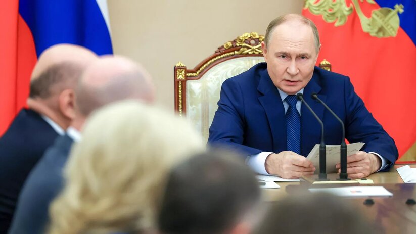 Ông Putin bất ngờ tuyên bố Nga phải "đi trên lưỡi dao"
