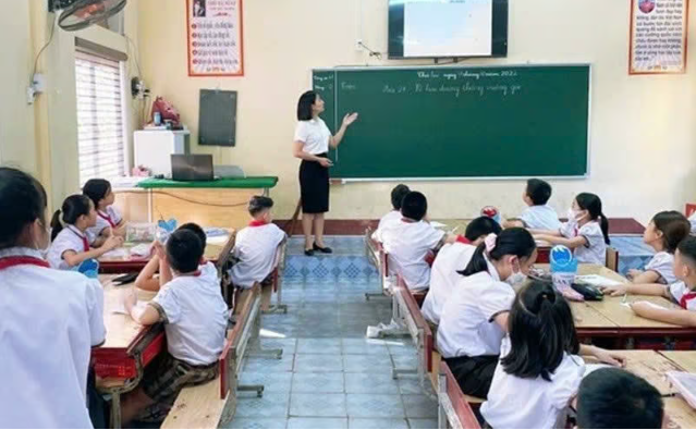 Không còn đình chỉ, phê bình học sinh tiểu học