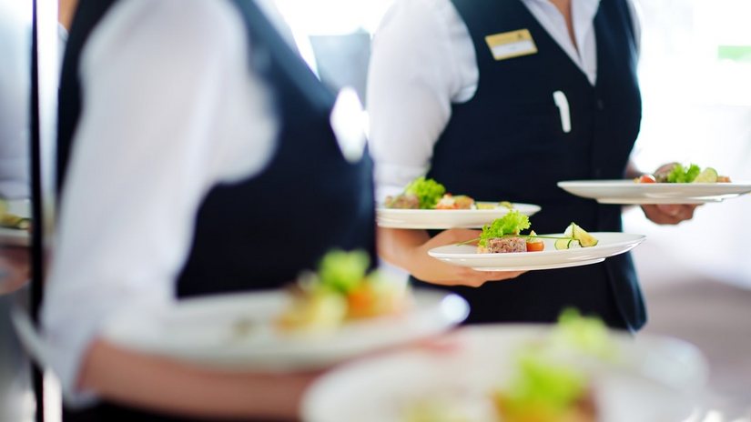 Tình hình tuyển dụng F&B: Cơ hội tìm việc làm dành cho lao động phổ thông 