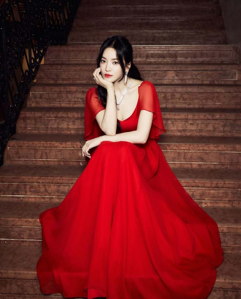 Song Hye Kyo vướng tranh cãi vì thái độ làm việc "yêu sách"