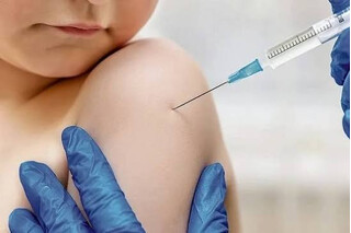 TPHCM: Rà soát 100% trẻ nhập học, tiêm bù vaccine cho trẻ chưa đủ mũi