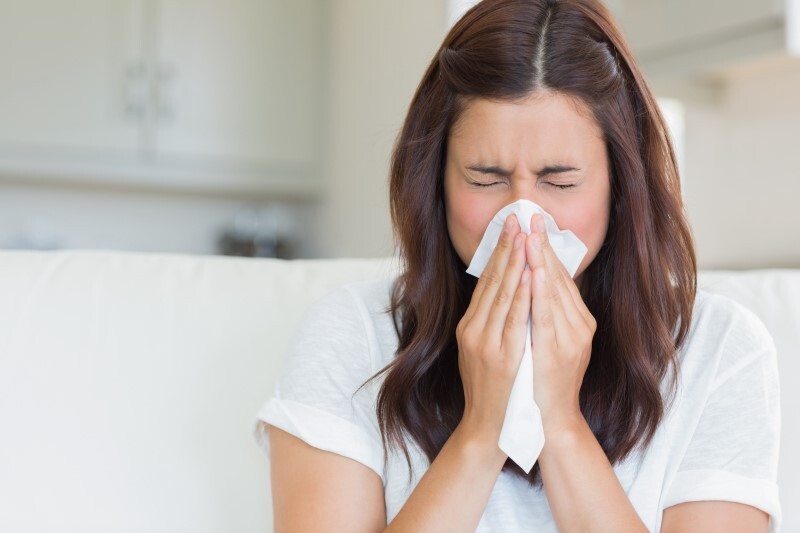 Nghẹt mũi nên làm gì? Hướng dẫn phương pháp xử lý tại nhà an toàn