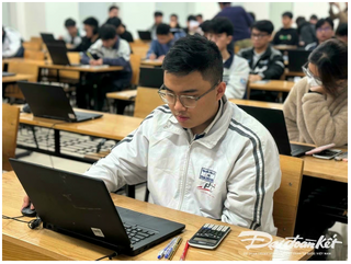 Thi tốt nghiệp THPT trên máy tính: Chuẩn bị ra sao để triển khai từ năm 2027?