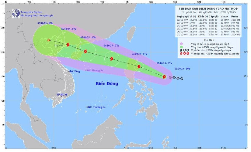 Bão Matmo giật cấp 10, mỗi giờ đi được 15-20km