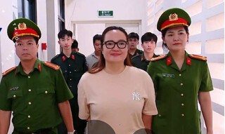 Doanh nhân Hoàng Hường bị bắt giam để điều tra tội trốn thuế