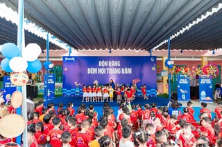 Vinamilk thắp sáng mùa trăng, gửi trọn yêu thương đến trẻ em Việt