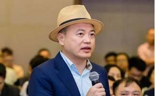 Công an TP Hà Nội làm việc với Shark Bình liên quan đơn tố giác