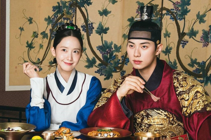 Điểm danh loạt vai diễn để đời của 'nữ thần Kpop' YoonA