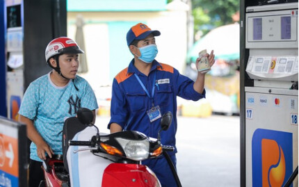 Giá xăng dầu đồng loạt giảm mạnh