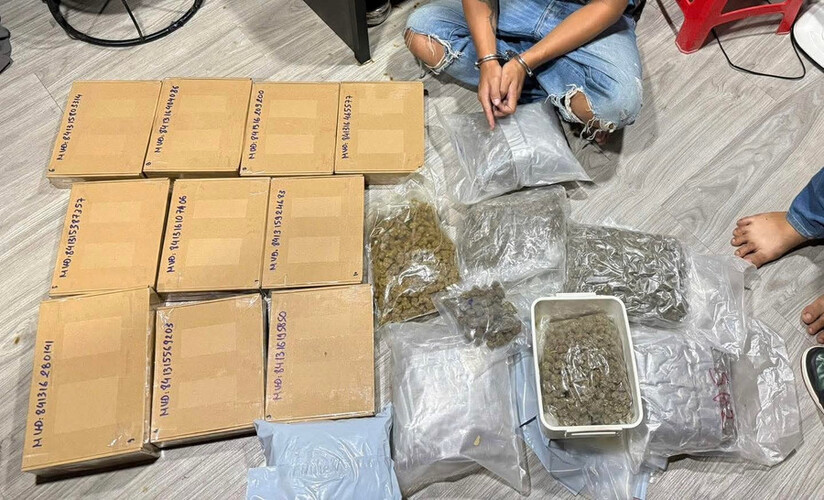 Triệt phá đường dây mua bán trái phép 'bánh, kẹo cần sa' trên không gian mạng