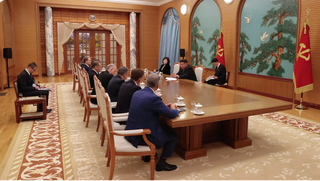 Ông Kim Jong-un tuyên bố ủng hộ Nga giải quyết tận gốc cuộc chiến Ukraine và bảo vệ toàn vẹn lãnh thổ