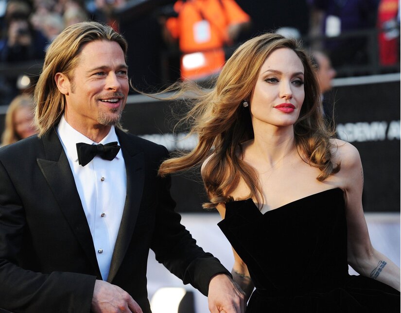 Angelina Jolie từng vay tiền Brad Pitt sau ly hôn