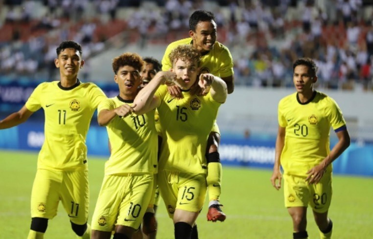 Hết cửa dự World Cup, Indonesia bị Malaysia vượt mặt