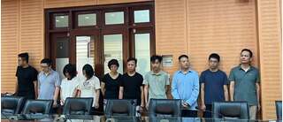 Vụ Shark Bình, tạm giữ, phong tỏa tổng số khoảng 900 tỷ đồng, gồm 597 cây vàng, đô la Mỹ, 18 sổ đỏ