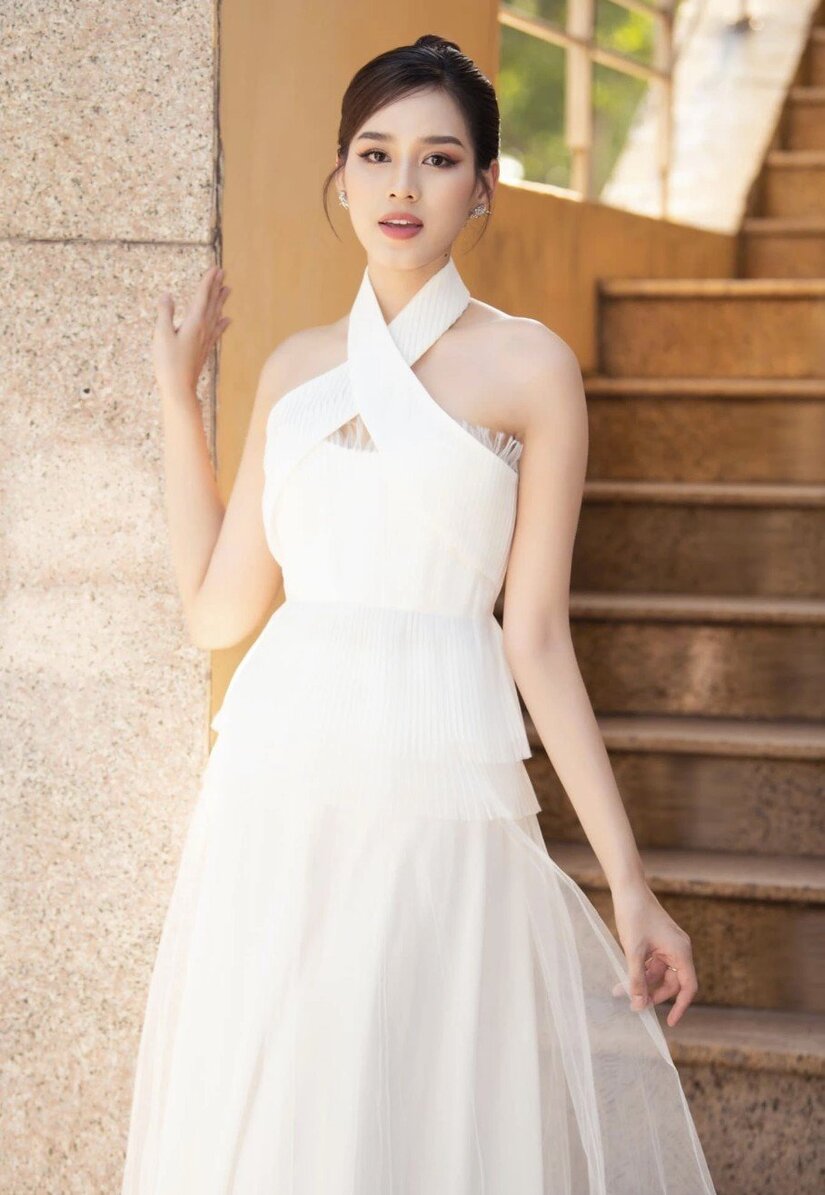 Hoa hậu Đỗ Thị Hà kết hôn với Tổng giám đốc tập đoàn lớn
