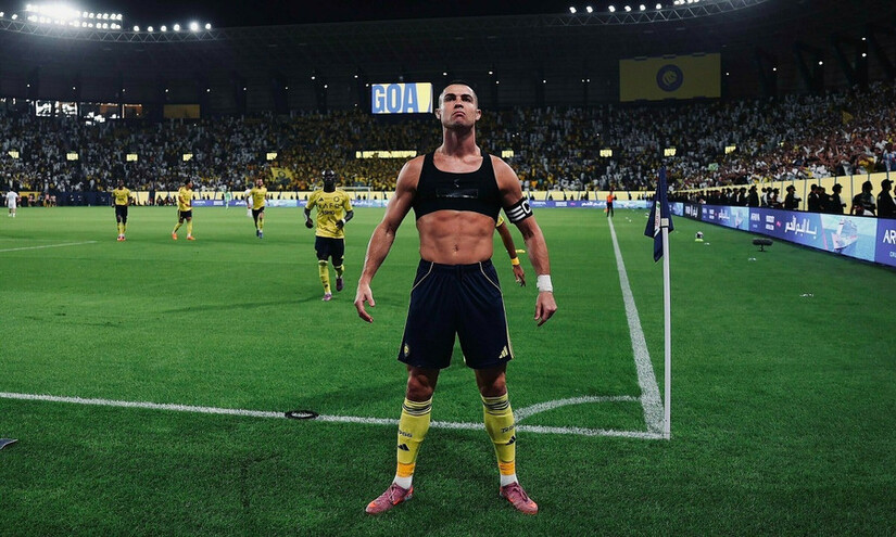 Ronaldo ghi siêu phẩm ngoài vòng cấm thứ 72 trong sự nghiệp