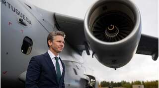 Châu Âu 'phải chuyển sang chế độ chiến tranh để ngăn chặn Nga'