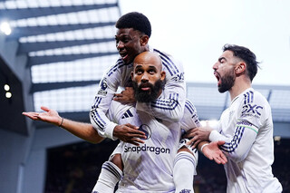 Man Utd được dự đoán trở lại Champions League mùa sau