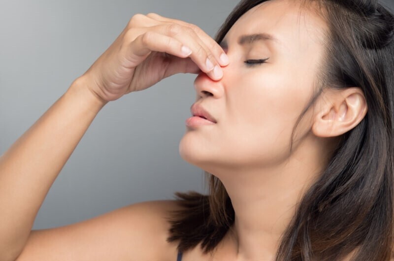 10 cách chữa nghẹt mũi tại nhà hiệu quả bất ngờ sau vài phút