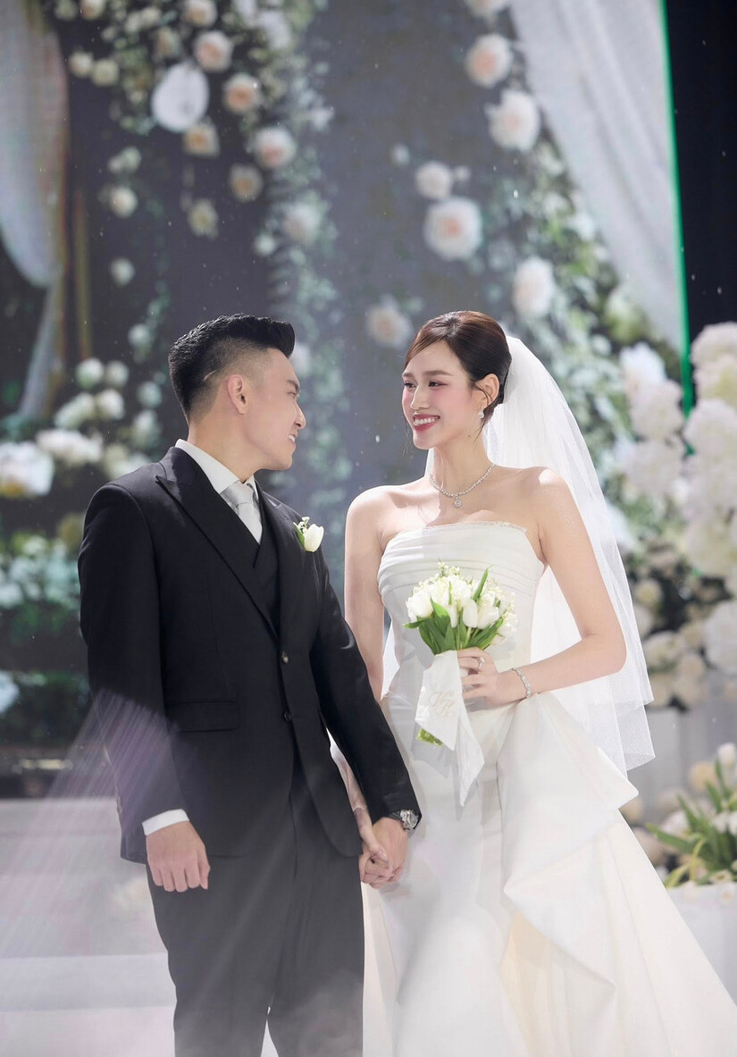 Hé lộ lý do dàn hậu đình đám vắng mặt trong đám cưới Đỗ Thị Hà?