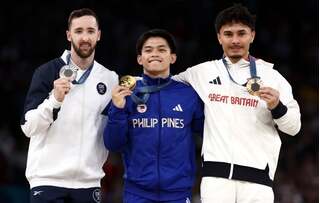 Indonesia bất ngờ nhận án phạt cực nặng từ IOC