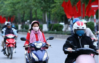 Không khí lạnh ảnh hưởng toàn Đông Bắc Bộ, có nơi dưới 17 độ C