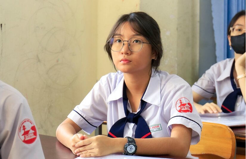 Tuyển sinh đại học 2026 tại TP.HCM: Hai chiến lược tuyển sinh của các "ông lớn"