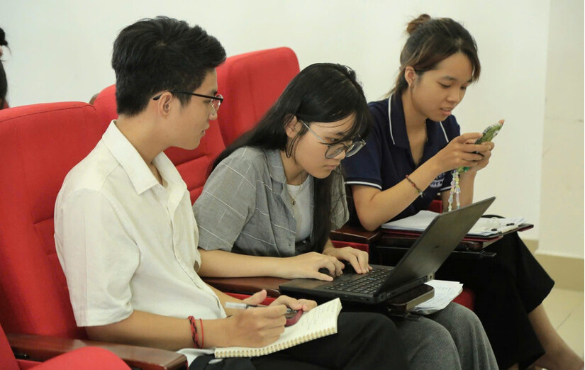 Vai trò người thầy trong kiến tạo hệ công dân số: Đổi mới đào tạo sư phạm thời đại số