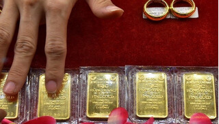 Giá vàng hôm nay 13/11 quay đầu giảm 500 ngàn đồng, thế giới tăng