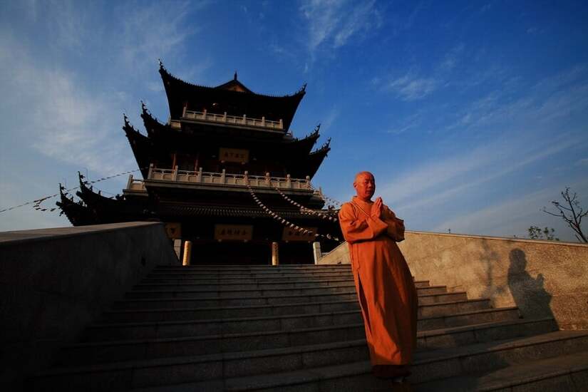 Chùa 1.500 tuổi tại thị trấn Phượng Hoàng bùng cháy dữ dội