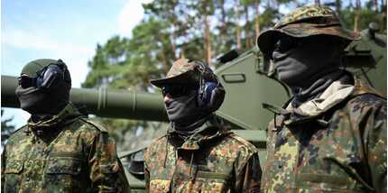 G7 ra tuyên bố khẩn cấp về Ukraine