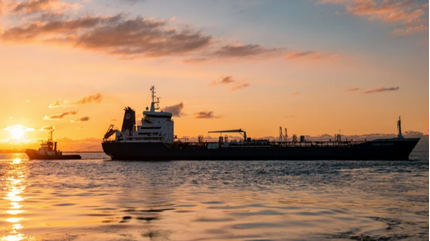 Ukraine giáng đòn chí mạng vào cảng dầu chiến lược, Nga mất 2% nguồn cung toàn cầu