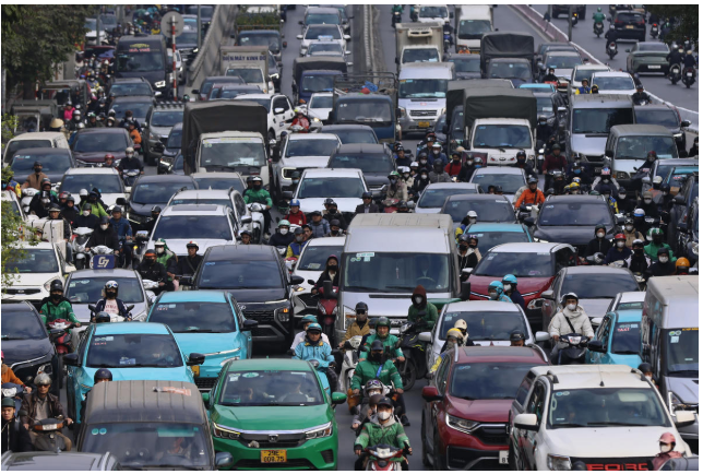 Năm 2030, 100% phương tiện giao thông đường bộ được quản lý, kiểm soát về khí thải