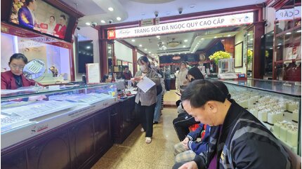 Giá vàng hôm nay (24/11): Vàng SJC và nhẫn ổn định, dự báo nhu cầu mua tiếp tục tăng mạnh