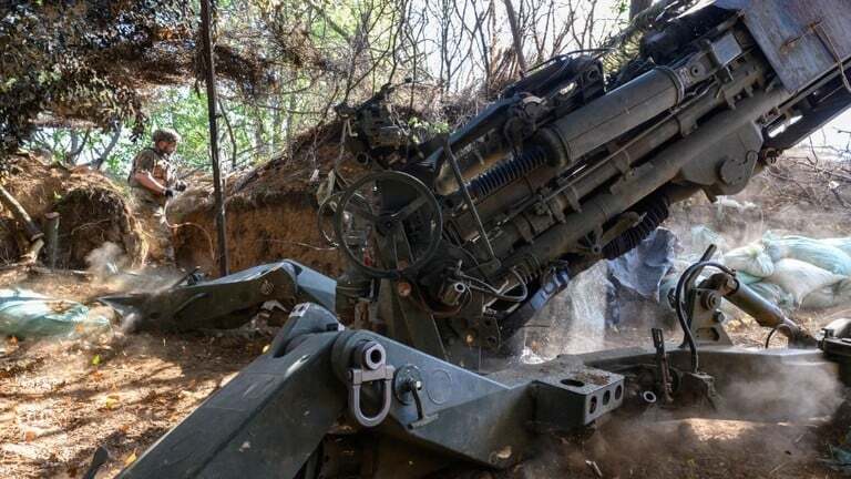 Truyền thông châu Âu đưa tin mặt trận ở Ukraine trên đà sụp đổ