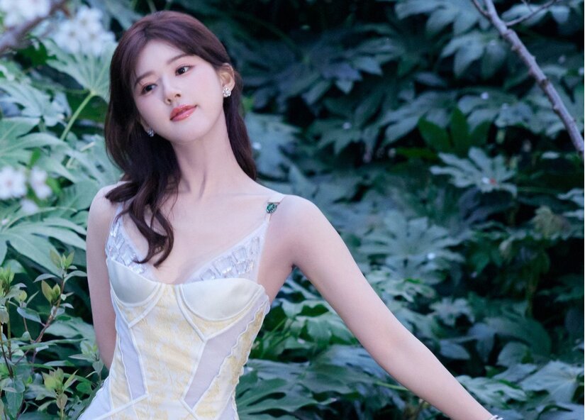 Quyền lực của Triệu Lộ Tư